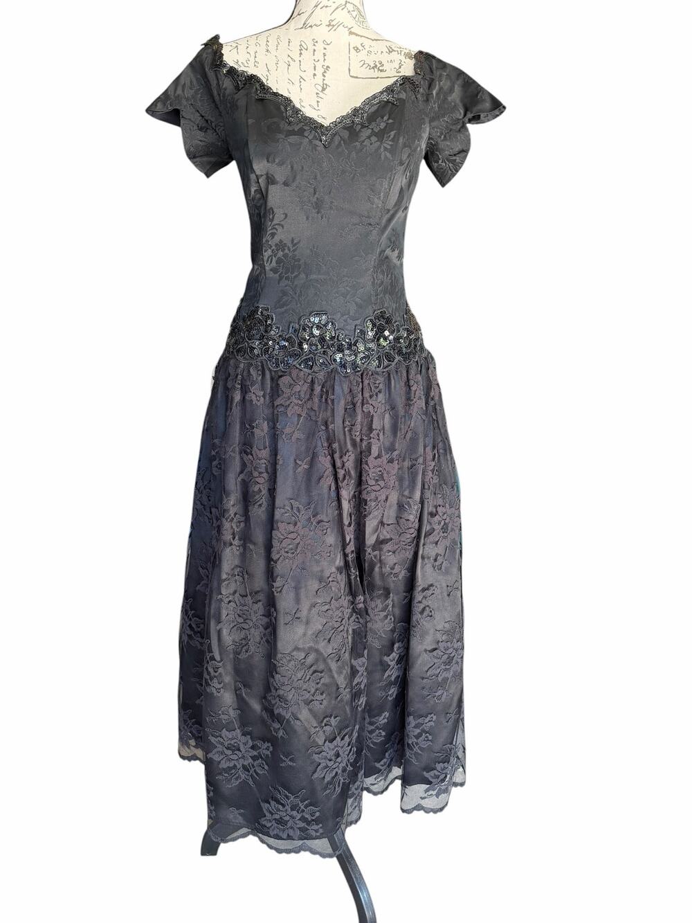 Vintage Scott McClintock Black Lace Sequin Formal Dress Size 4 Goth Romantic
